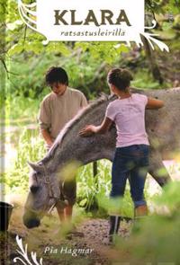 Klara ratsastusleirillä