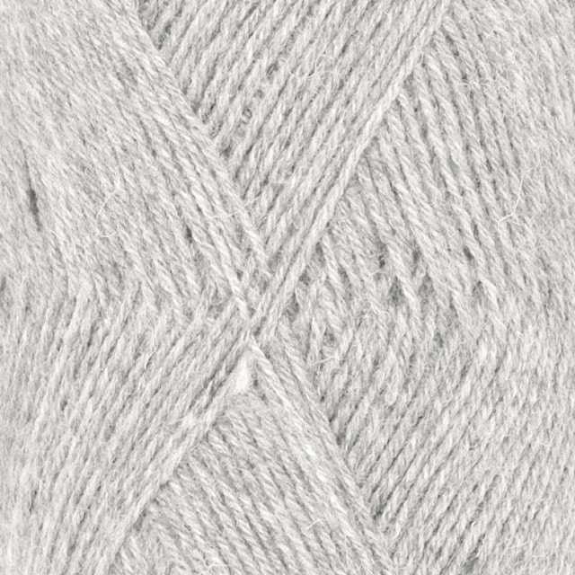 Fabel Uni Colour Garn Ullmiks 50 g Lys Perlegrå 114 Drops