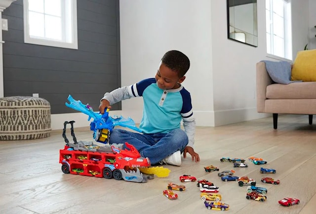 Produktbild 4 för Hot Wheels City Ultimate Dual Dragon Hauler