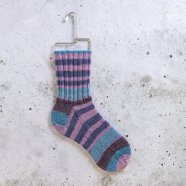 Produktbild 2 för Junior Raggi Garn Ullmix 100 g Grafitti Street (68447) Järbo