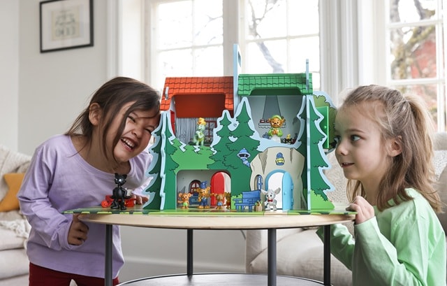 Tuotekuva 5 - Bamse Lekvärld Bamsebyn med Lekplatta Micki