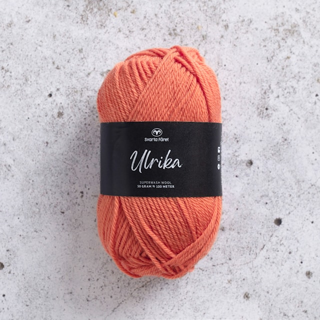 Ulrika Natur Ullgarn 50 g Clementine Glow (11) Svarta Fåret