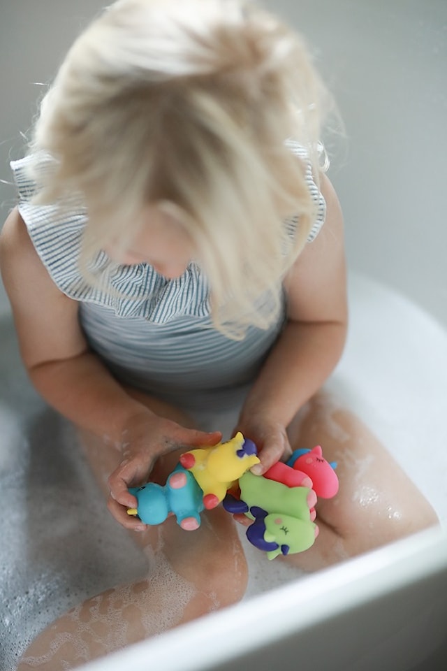 Produktbild 2 för Badleksaker Enhörningar 4-pack Rätt Start