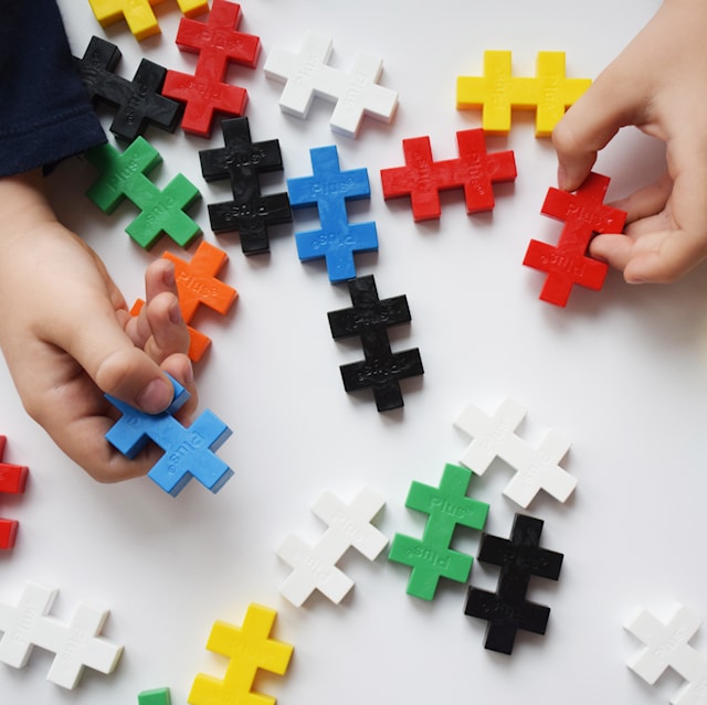 Tuotekuva 4 - BIG Basic 15 osaa, Plus Plus