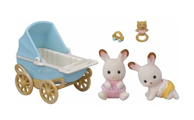 Produktbilde 1 for Sylvanian Families Sett med Sjokoladekanin-tvillingene (ny barnevogn)