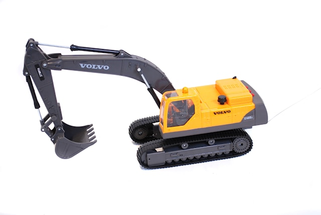 Produktbild 1 för Radiostyrd Grävare, Volvo, Gul & Svart