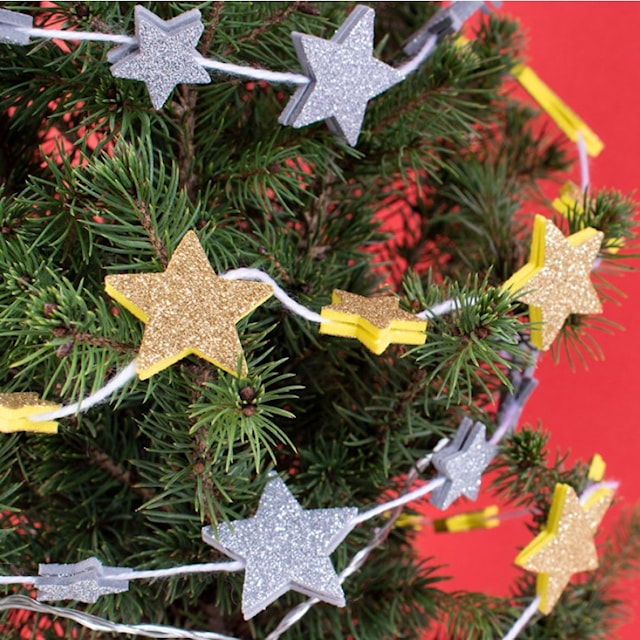 Tuotekuva 2 - Tarrat Tähdet kimaltelevat Kulta & Hopea 15-34mm 132 kpl Playbox