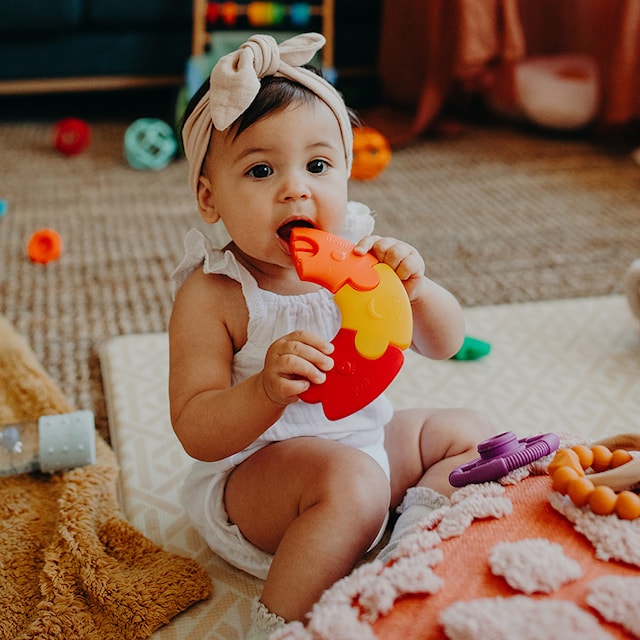 Produktbilde 2 for Jellystone Designs Sensorisk Lek Regnbue Janod