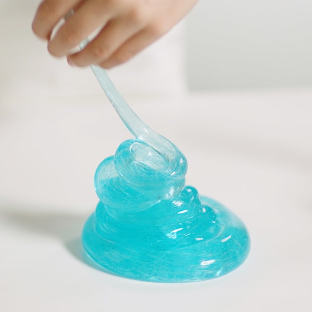 Produktbild 3 för Elmers färdigt Slime 236 ml, Glossy Blue