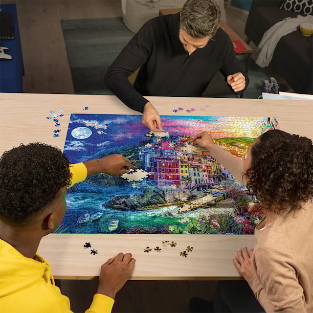 Tuotekuva 4 - Palapeli Värikäs Cinque Terre 2000 palaa, Ravensburger