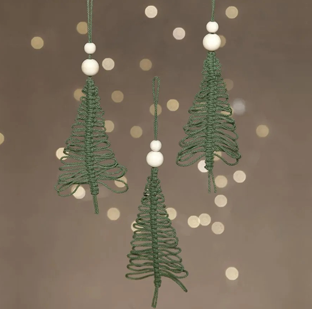 Produktbild 1 för Pyssla Julgran i makramé 11 cm 2-pack Creativ Company