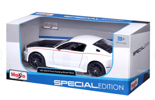 Produktbild 1 för 1:24 2014 Ford Mustang Street Racer