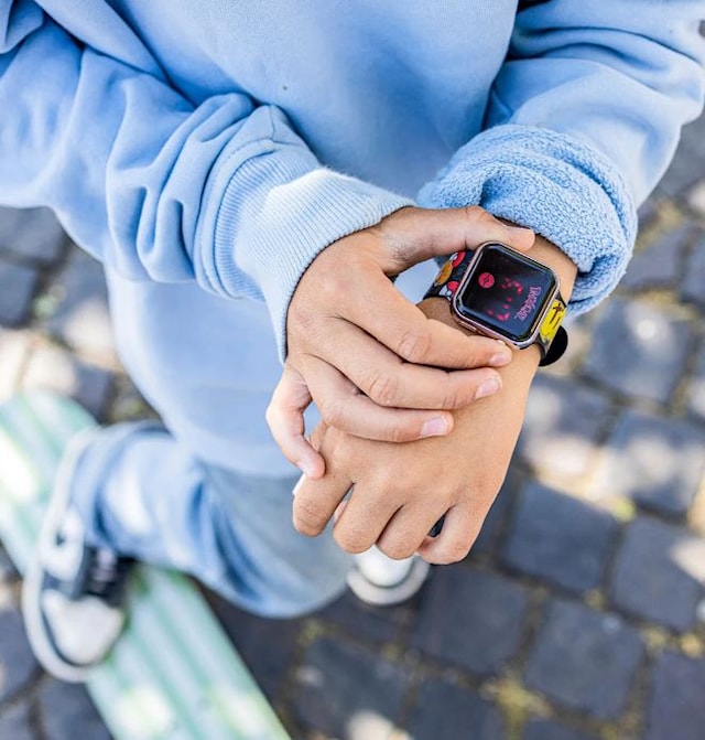 Produktbild 3 för LED-Klocka Pokemon Accutime