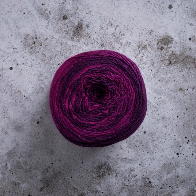 Tuotekuva 1 - Cookie Garn Akryl 200 g Fuchsia (46223) Järbo