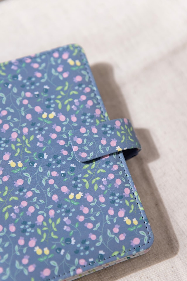 Tuotekuva 3 - Systemikalenteri A5 Meadow Sininen Filofax