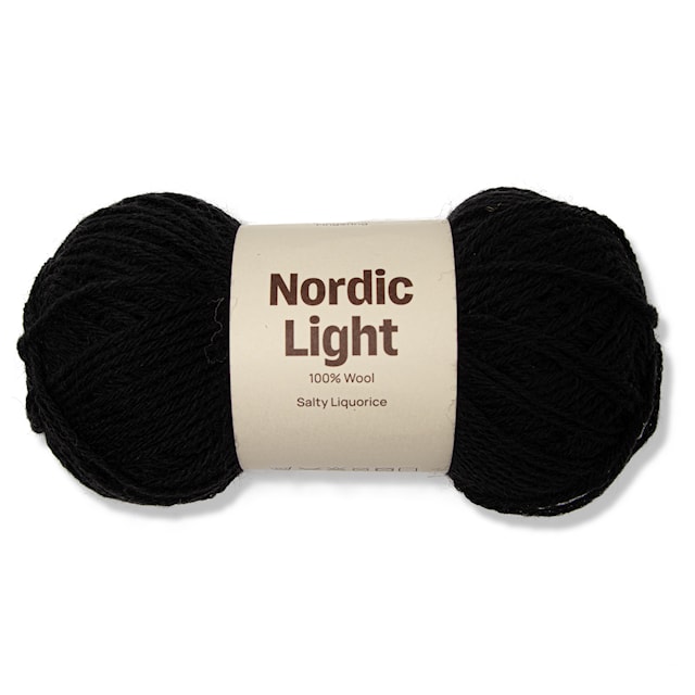 Nordic Light 100% ull 50 gr Salty Liquorice Black A781 Adlibris