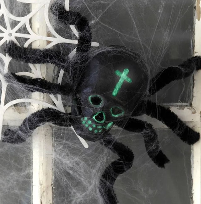 Produktbild 4 för Dödskalle av Papier-Maché 10 cm 1-pack