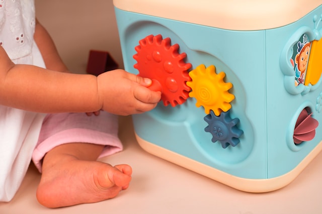 Produktbilde 3 for Aktivitetskube Little Smoby