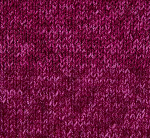 Tuotekuva 2 - Socki Stonewash 100 g Ruby B124 Adlibris