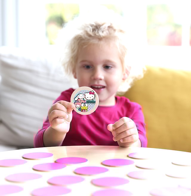 Tuotekuva 2 - Hello Kitty Lasten Muistipeli Micki