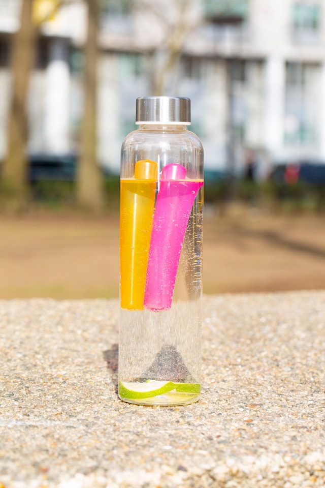 Tuotekuva 1 - 8 Reusable Ice Sticks Kikkerland