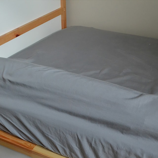 Tuotekuva 2 - Sängynsuoja Universaali bblüv