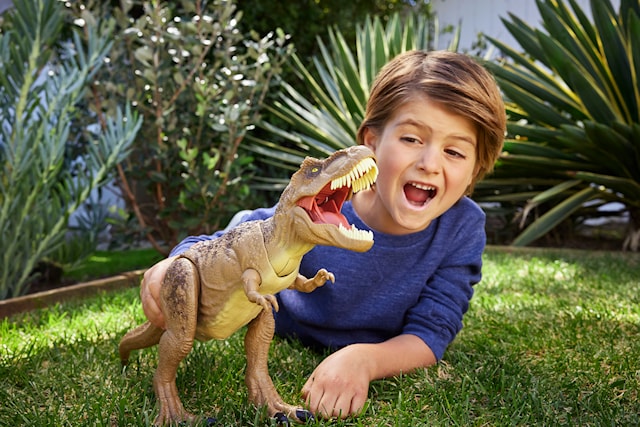 Tuotekuva 3 - Jurassic World All Out Attack T.Rex