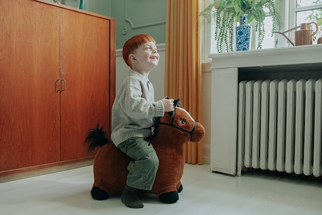 Produktbilde 2 for Myk Hoppehest Brun Krea