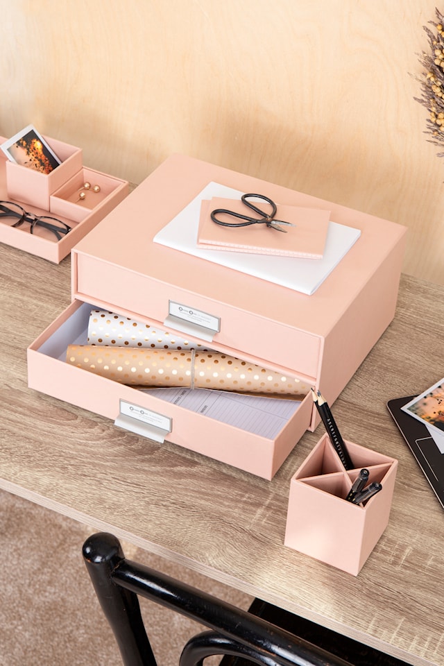 Produktbilde 5 for Skrivebordsskuff Birger med 2 skuffer holder A4 Dusty Pink Bigso Box of Sweden