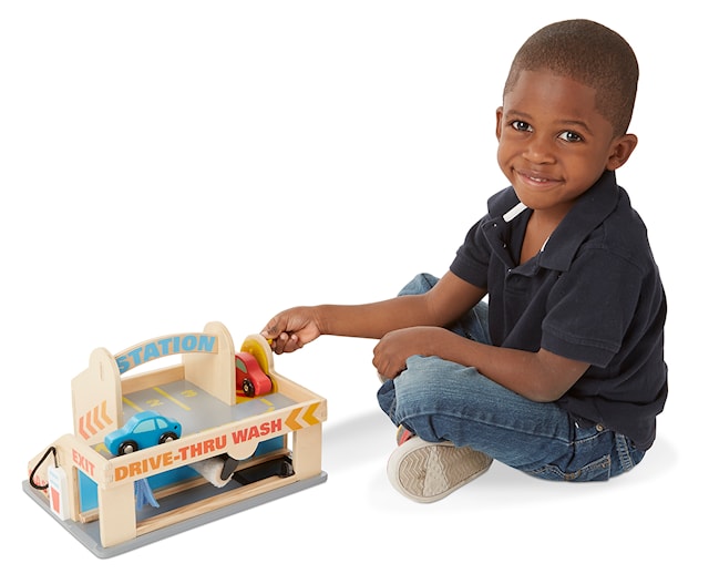 Tuotekuva 2 - Melissa & Doug Huoltoasema, Autopesu ja Autotalli