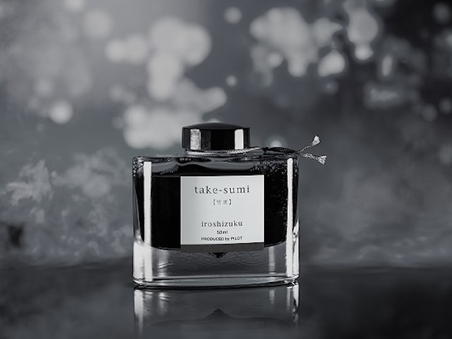 Produktbilde 2 for Skygger av Sort Iroshizuku blekk  Sort Take-Sumi 50 ml Pilot