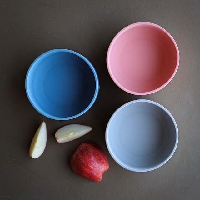 Tuotekuva 2 - Mumin Silikon Skål med Sugkopp Easy Grey Rätt Start