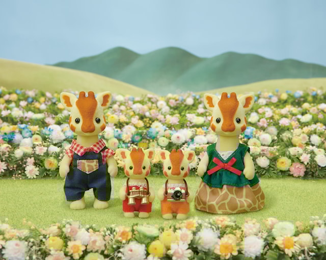 Tuotekuva 1 - Highbranch Giraffe Family Sylvanian Families