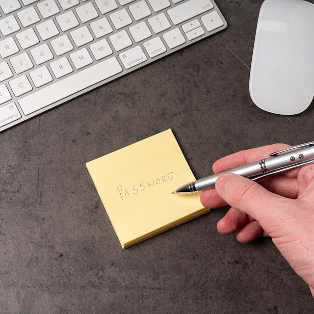 Produktbild 4 för Bläckpenna Multifunktion Spion Kikkerland