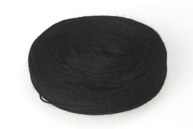 Plötulopi 100 g Black Istex