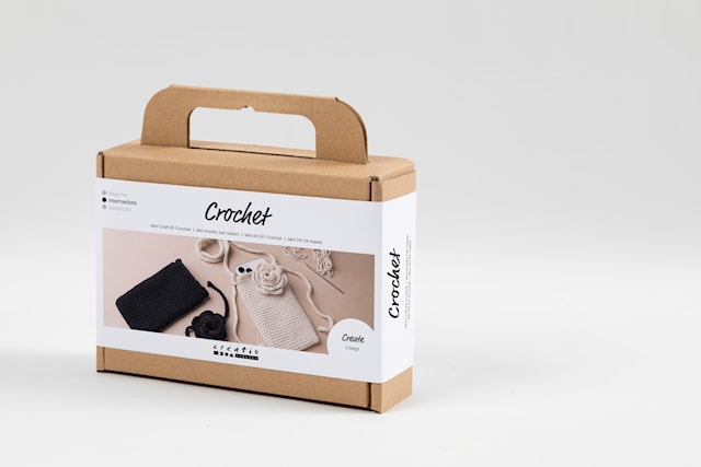 Produktbild 5 för DIY Kit Virkning mobilväska 2-pack Creativ Company