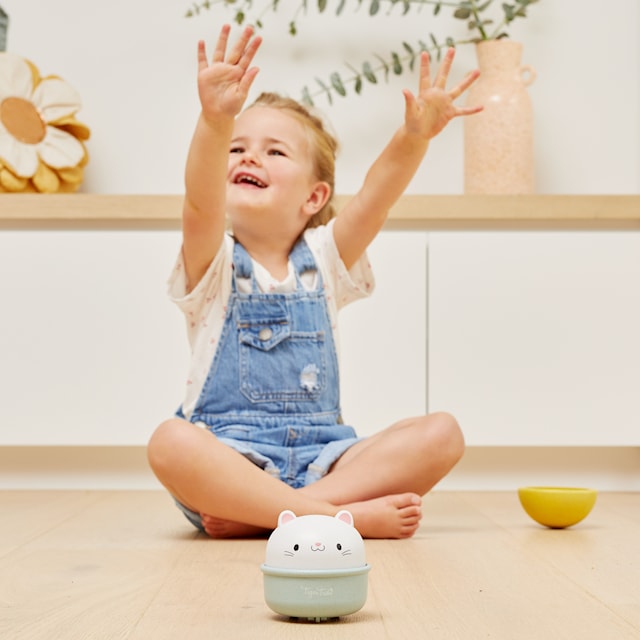 Tuotekuva 2 - Heiluva Rullaava Kissa Tiger Tribe