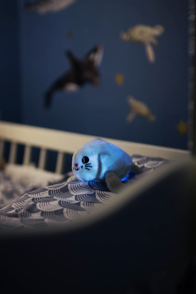 Produktbilde 3 for Myk Nattlampe Skakis Säl Pabobo