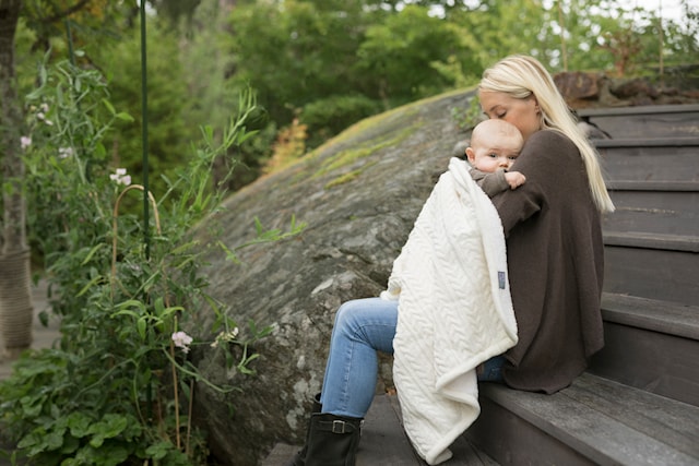 Produktbild 2 för Babyfilt Cuddly Ivory Vinter & Bloom