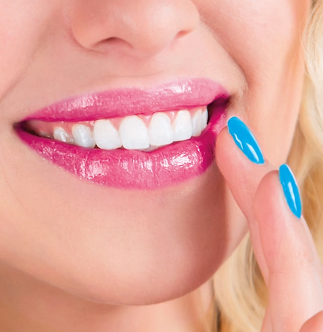 Produktbild 4 för Crazy Chic  Butterfly Beauty Set 4 in 1 Clementoni