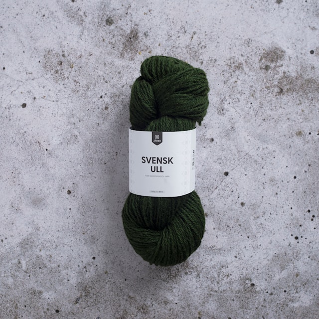 Svensk Ull 3 tr 100 g Pine Tree Green Järbo