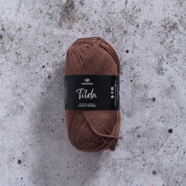 Tilda Garn Bomullsmix 50 g brun 26 Svarta Fåret