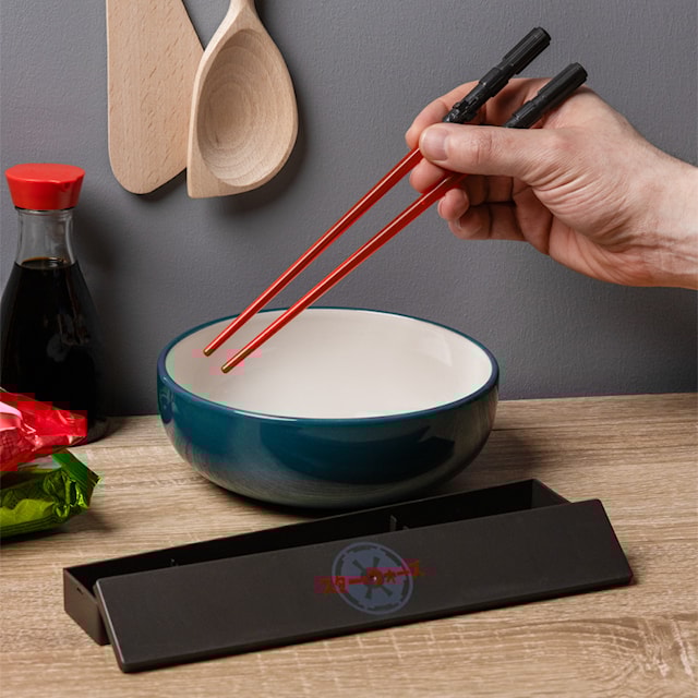 Tuotekuva 3 - Star Wars Valomiekka Syömäpuikot Rasiassa Paladone