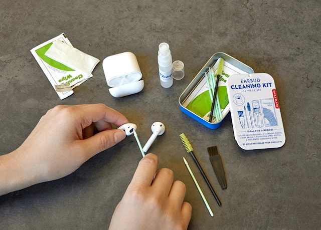 Produktbilde 1 for Earbud Cleaning Kit Kikkerland