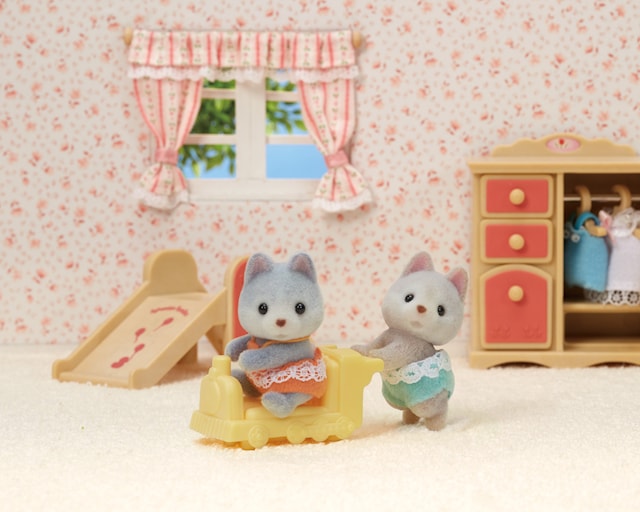 Tuotekuva 1 - Husky Twins Sylvanian Families