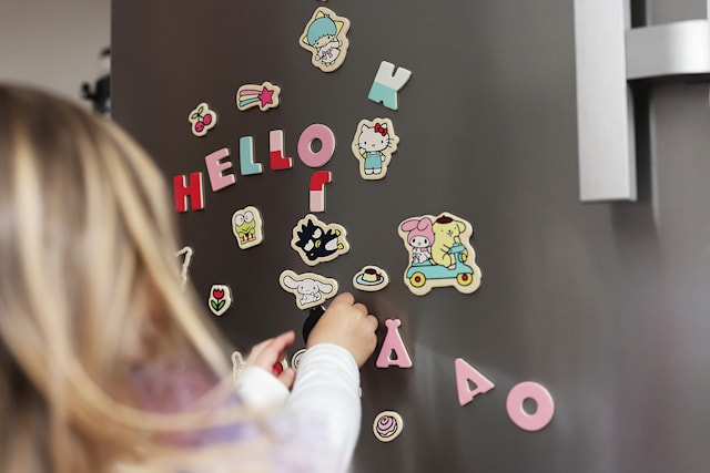 Tuotekuva 3 - Hello Kitty Magneettileikki Micki