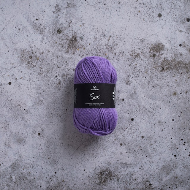 Sox Lanka Villasekoitus 50 g Liila Svarta Fåret