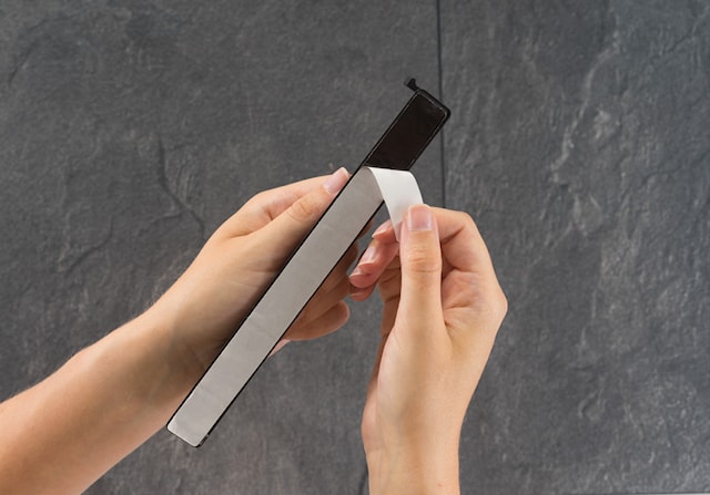 Tuotekuva 6 - Itsekiinnittyvä Alumiininen Suojakaide Safe & Care