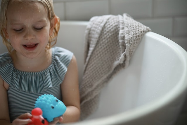 Produktbilde 2 for Badeleke Eksotiske dyr 4-pakning Rätt Start