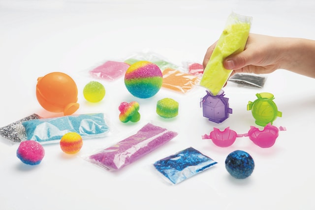 Tuotekuva 3 - Kärnan Kul Att Skapa - Pomppupallot, iso laatikko